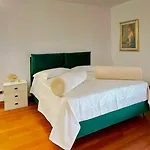 Bed & Breakfast Elimar & Pool 4*