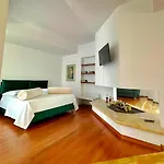 Elimar & Pool 4*