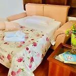 Elimar & Pool Bed & Breakfast 4*