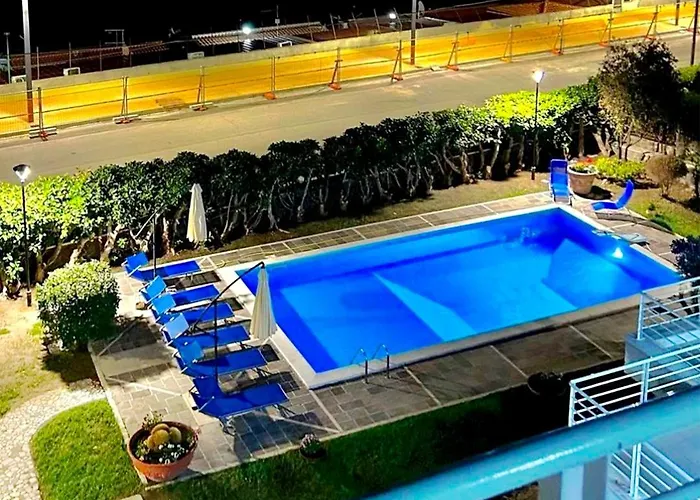 Alojamento de Acomodação e Pequeno-almoço Elimar & Pool Crotone